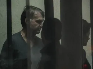 A desigualdade entre a saúde de Bolsonaro e a dos presos comuns
