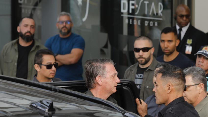 Avaliação médica de Bolsonaro para possível prisão na Papuda