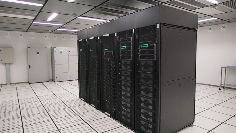 Novo supercomputador promete revolucionar previsões meteorológicas no Brasil