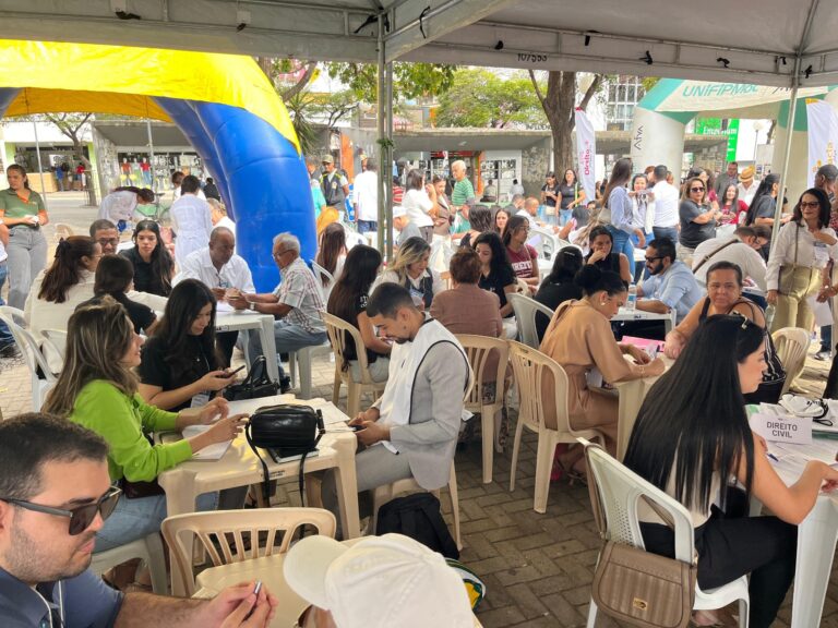 OAB na Praça oferece atendimento jurídico gratuito em Montes Claros