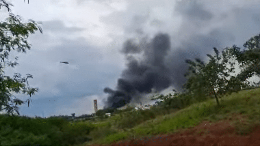 Rebelião em penitenciária paulista resulta em incêndio de colchões