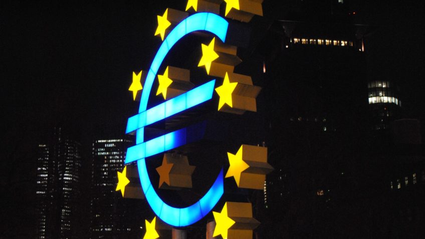 Superávit comercial da zona do euro em julho de 2025