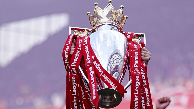Premier League registra recorde de gastos com transferências de jogadores