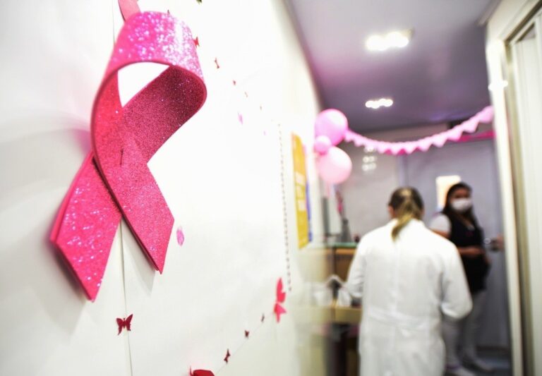 Outubro Rosa: exame de mamografia gratuito em Campo Grande