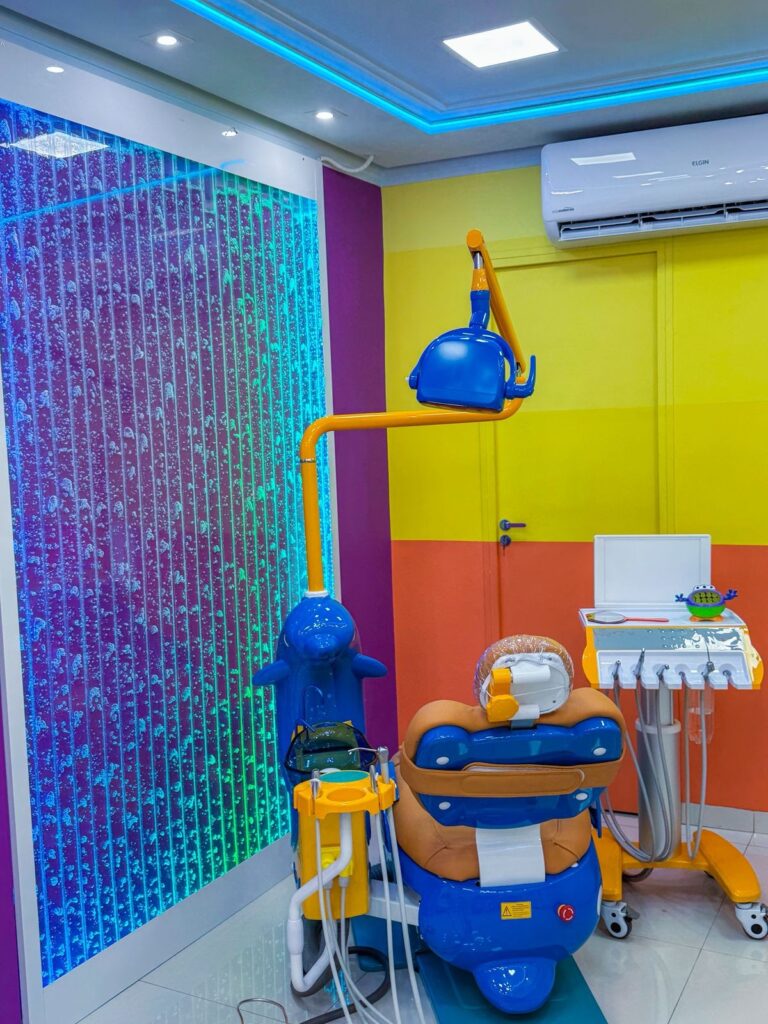 Medo de dentista: entenda a aversão à cadeira odontológica