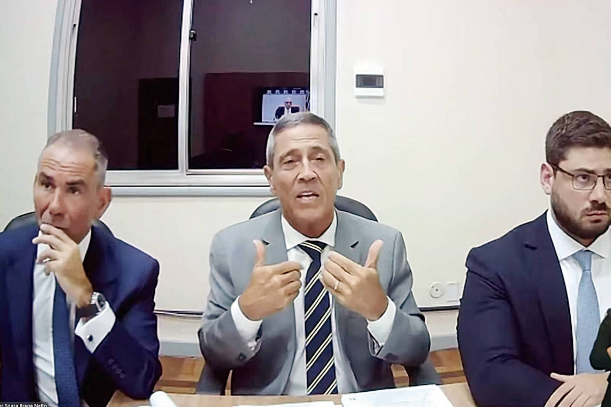 Moraes nega recursos de Braga Netto e outros condenados por golpe