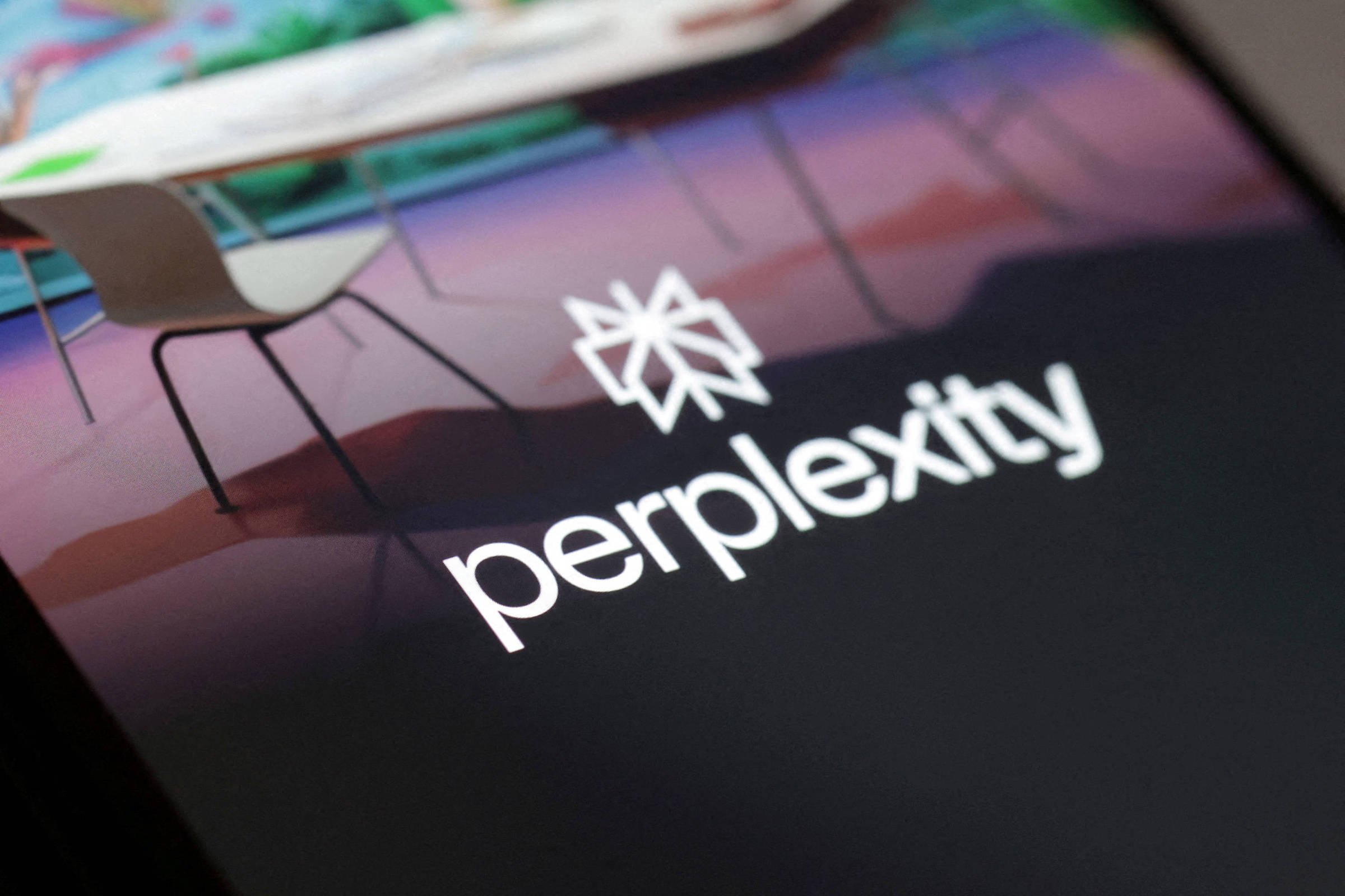 Amazon e Perplexity: batalhas sobre IA para compras online