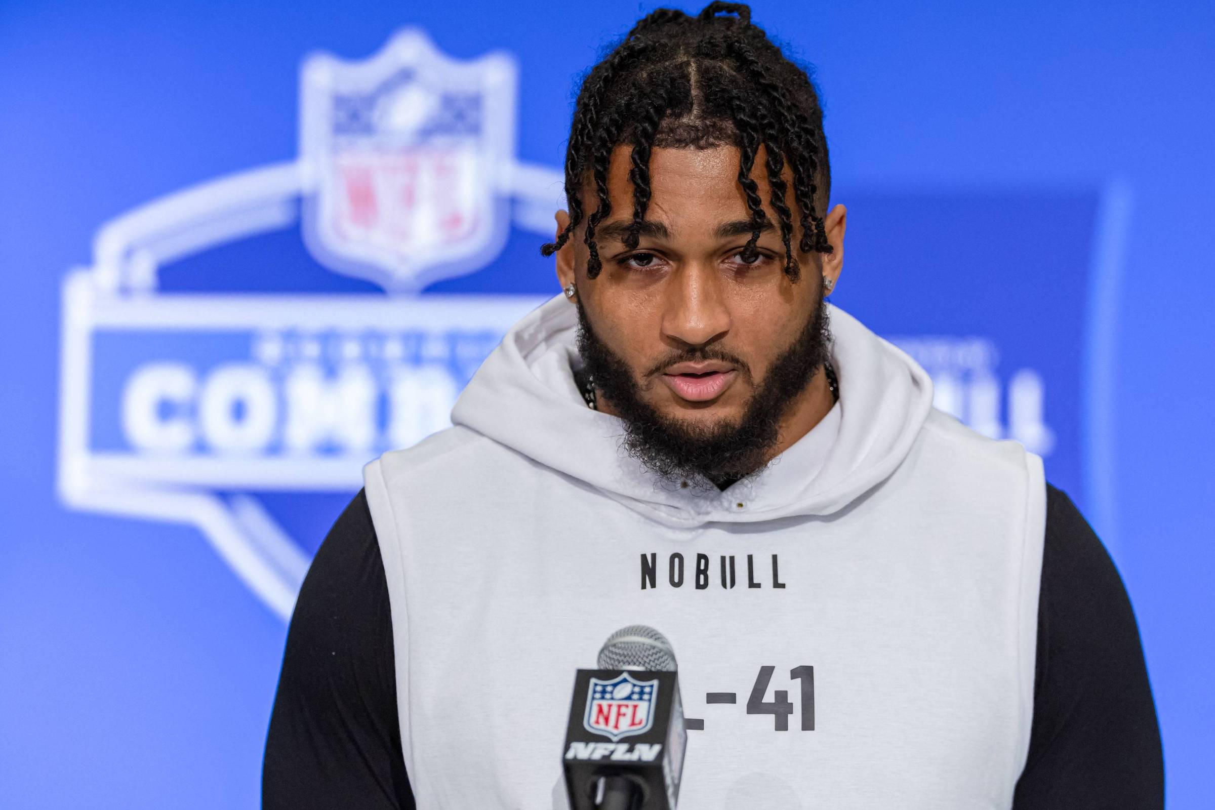 Marshawn Kneeland, jogador do Dallas Cowboys, falece aos 24 anos