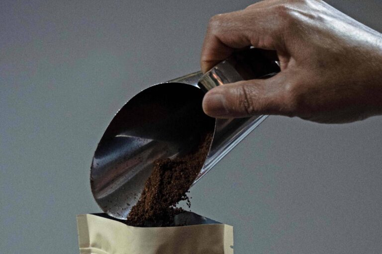 Indústria de café solúvel brasileira luta por isenção tarifária nos EUA