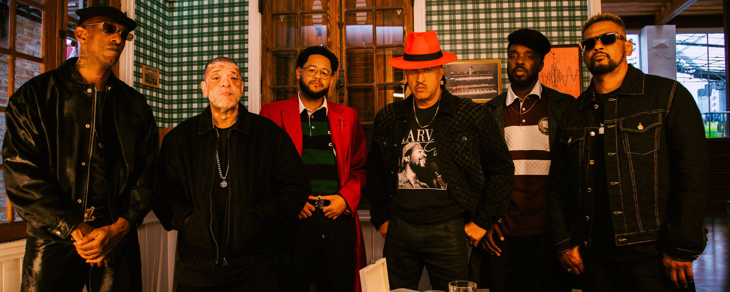 Emicida inicia nova fase com trilogia que revisita Racionais MC’s