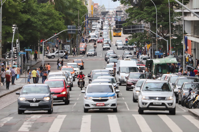 IPVA 2026: início do pagamento com desconto para placas finais 1 e 2 no Paraná