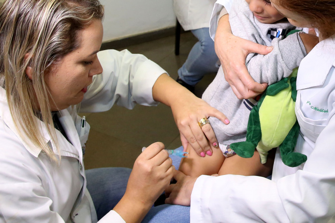 Imunização contra coqueluche ganha destaque no Paraná em 2025