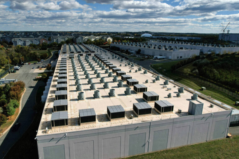 Amazon anuncia investimento de US$ 50 bilhões em IA e supercomputação para o governo dos EUA
