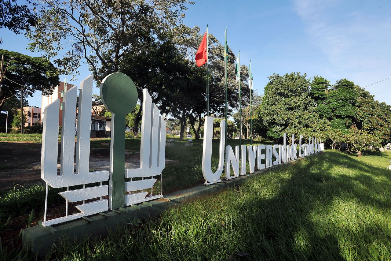 UEL disponibiliza 487 vagas remanescentes para 2025 em 35 cursos