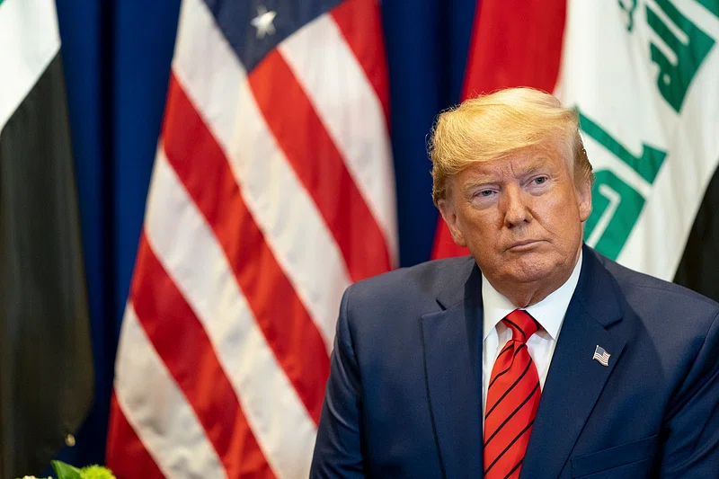 Trump ameaça Irã com ataque militar se houver avanço nuclear