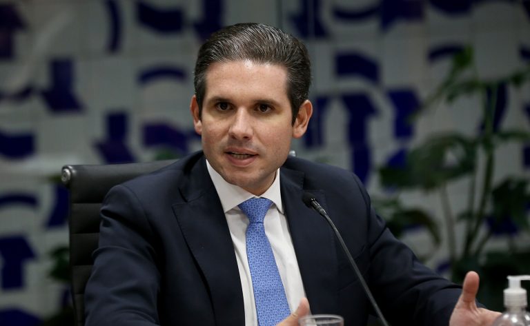 Hugo Motta diz que anistia não pode atrapalhar isenção do IR