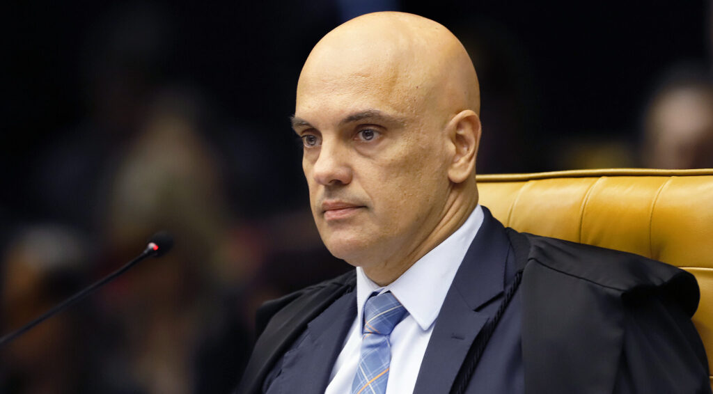 relator da derrubada do IOF