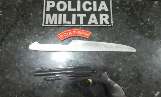 Ação Rápida da PM em Lagarto Resulta na Prisão de Dupla Armada com Simulacro