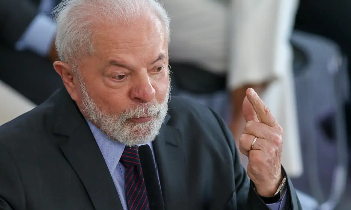 Lula em guerra com o Congresso: maioria dos deputados rejeitam governo