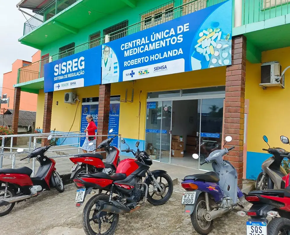 Farmácia Central de Cruzeiro do Sul Registra Quase 9 Mil Atendimentos em Julho: Acesso Gratuito a Medicamentos Essenciais
