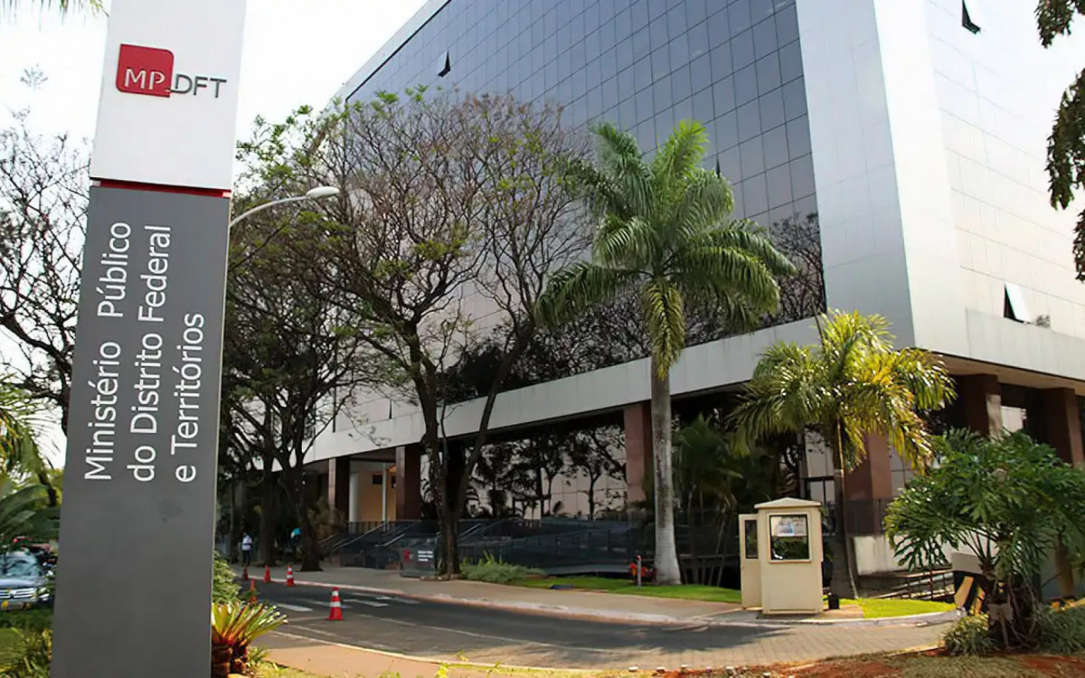 Bolsonaro Sob Investigação por Mensagem que Liga Lula a Regime Sírio e Atrocidades