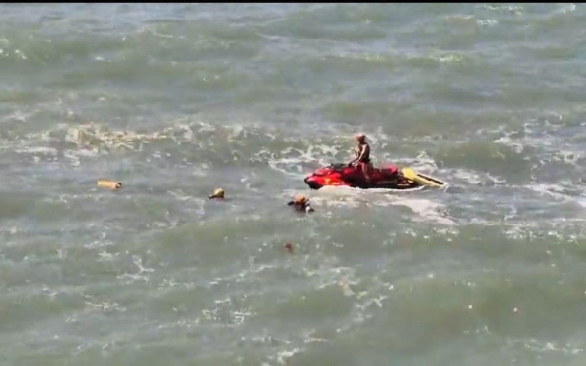 Pescador Desaparece Após Possível Queda na Pedra do Roncador; Bombeiros Realizam Busca Intensiva