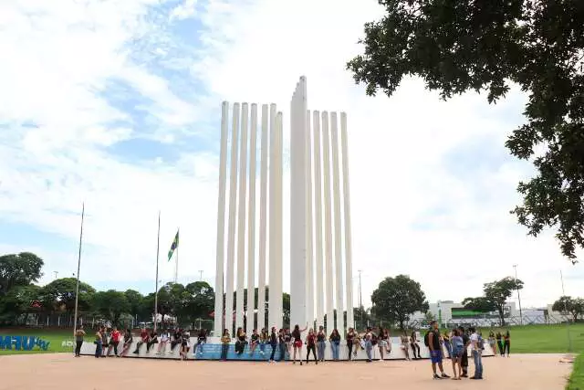 Oportunidades Imperdíveis em MS: Concursos Públicos Oferecem Salários de Até R$ 41 Mil