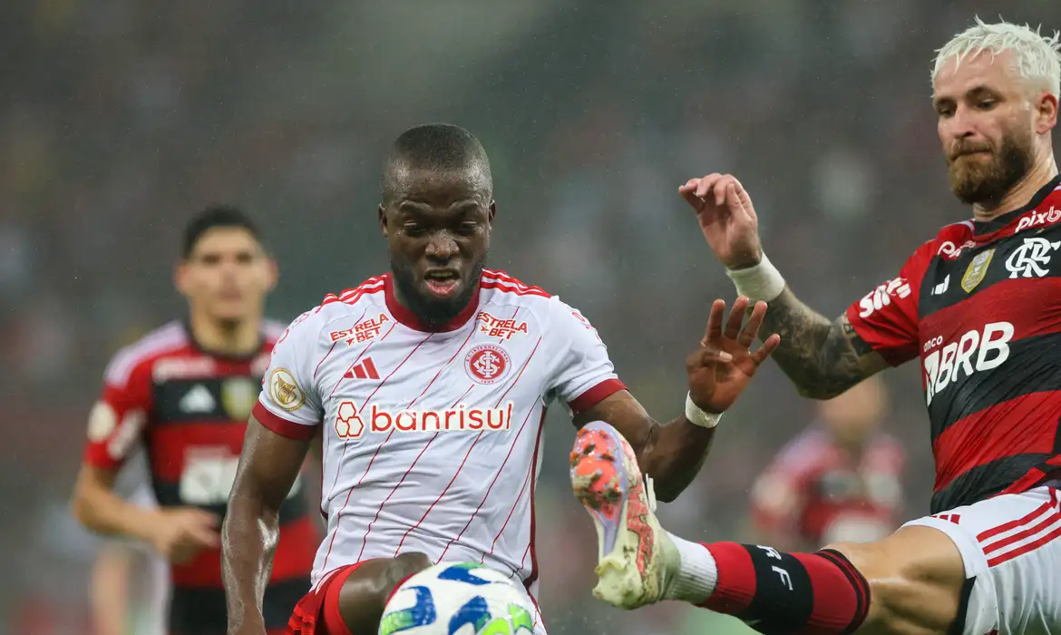 Libertadores em Chamas: Flamengo e Internacional Duelam por Vaga nas Quartas em Confronto Triplo Decisivo