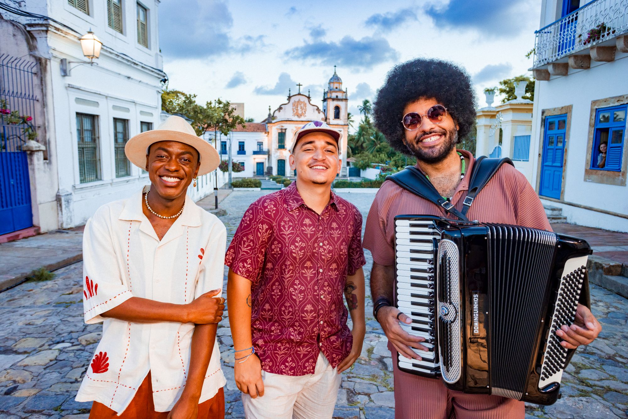 João Gomes, Jota.Pê e Mestrinho celebram o Dia dos Pais com ‘Dominguinho’ em São Luís
