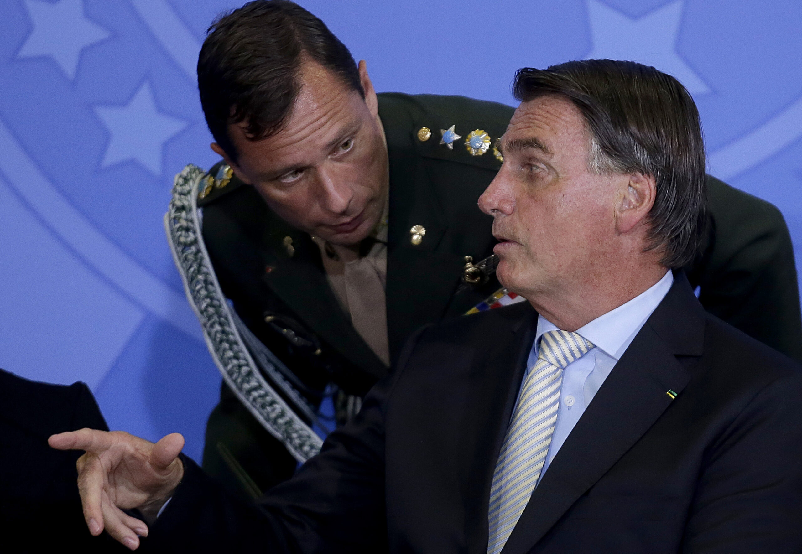 Bolsonaro diz que Mauro Cid “Insiste em mentir”e pede absolvição no STF
