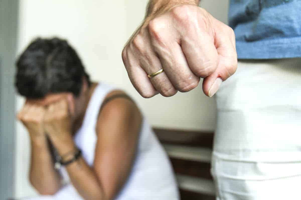 Ato Inacreditável: Homem é Preso no Acre por Agredir Esposa Após Ela Assoar o Nariz