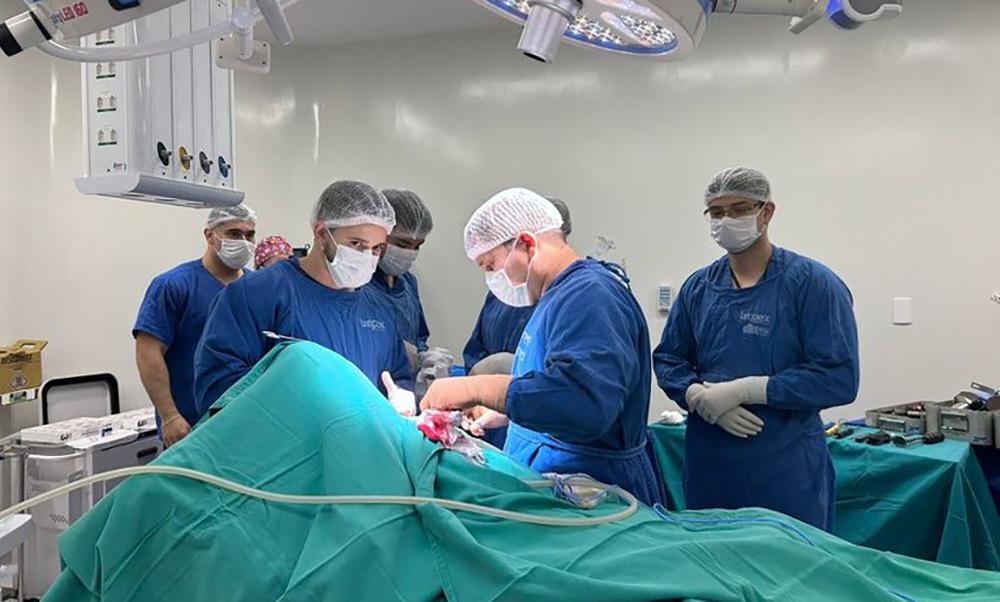 HU-Unifap realiza primeira cirurgia de prótese de ombro pelo SUS no Amapá, transformando vidas