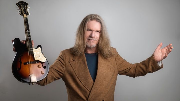 Humberto Gessinger Leva Clássicos Acústicos dos Engenheiros do Hawaii ao Teatro Riachuelo em Natal