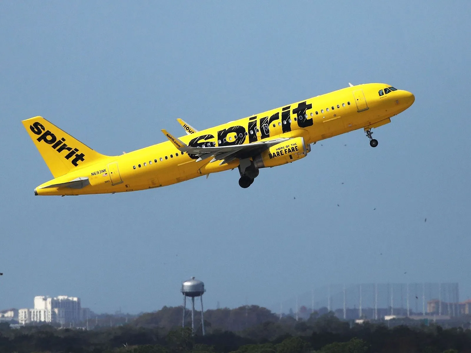 Alerta Vermelho na Spirit Airlines: Dúvidas sobre Futuro Assombram Companhia Aérea