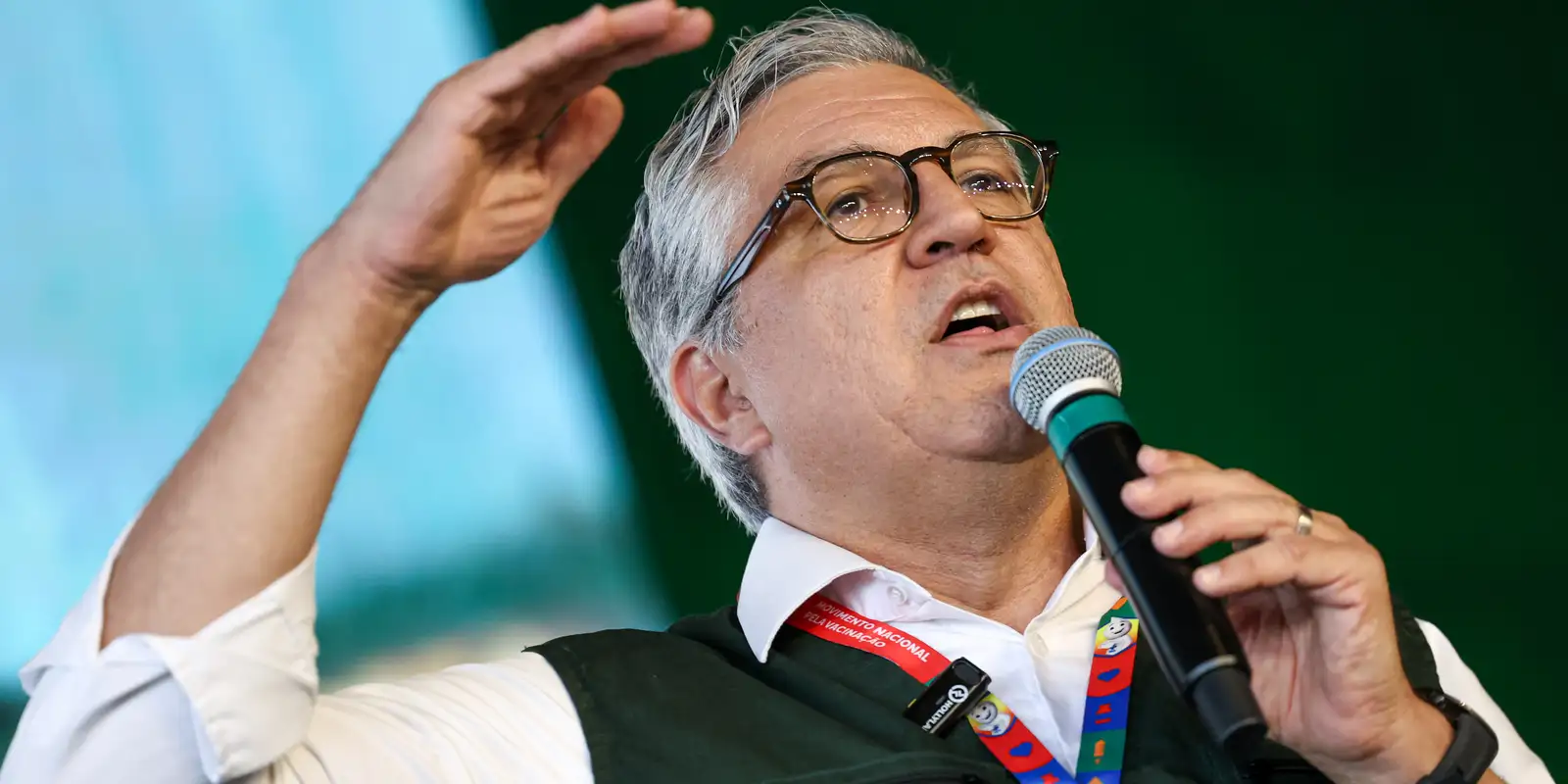 Padilha denuncia ‘ato covarde’ após vistos de esposa e filha serem cancelados pelos EUA