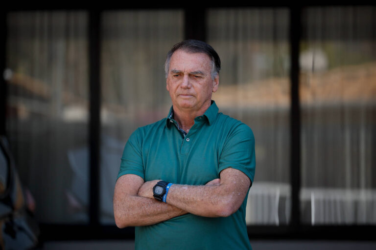 Prisão de Bolsonaro pode ocorrer até dezembro