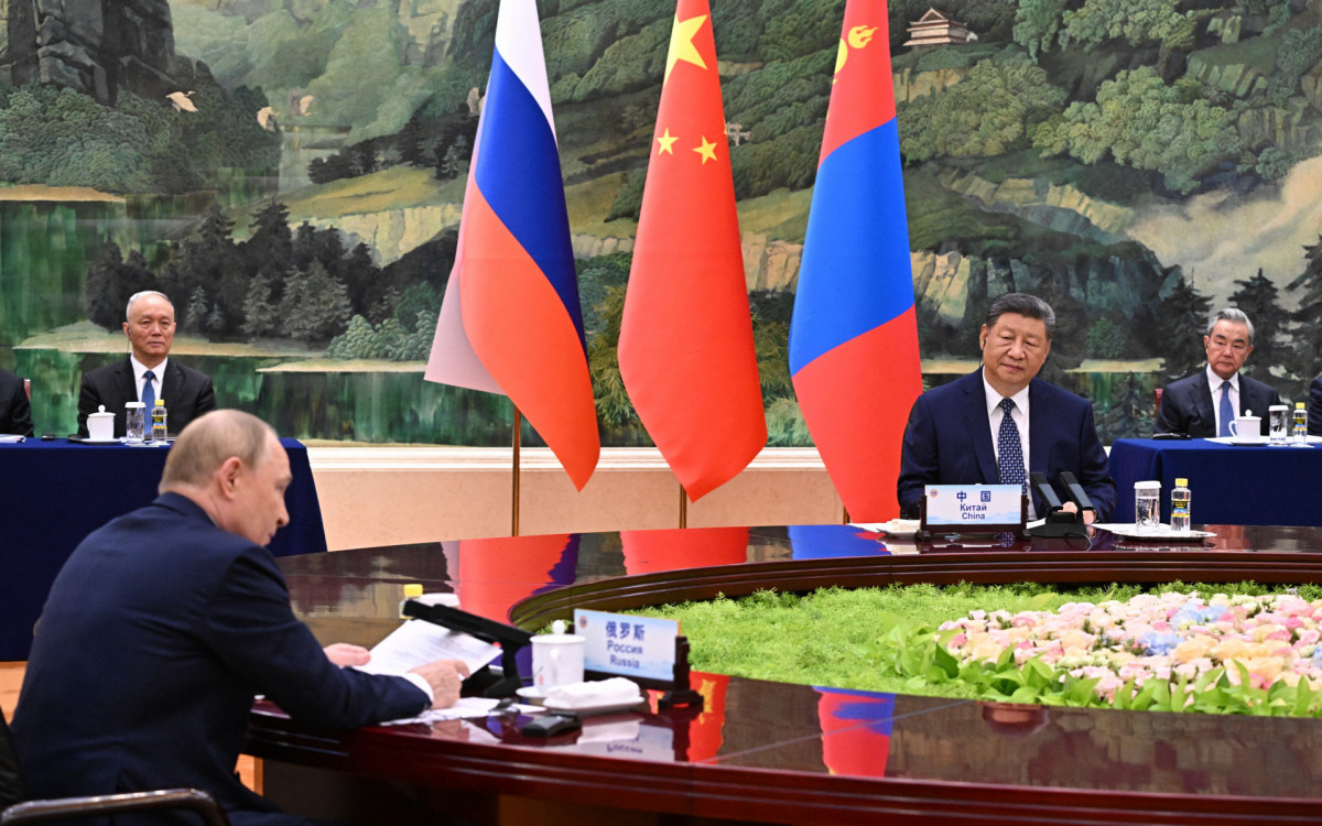 Fake News tenta implodir o BRICS: Reunião China-Rússia-Índia é distorcida para semear discórdia sobre Brasil