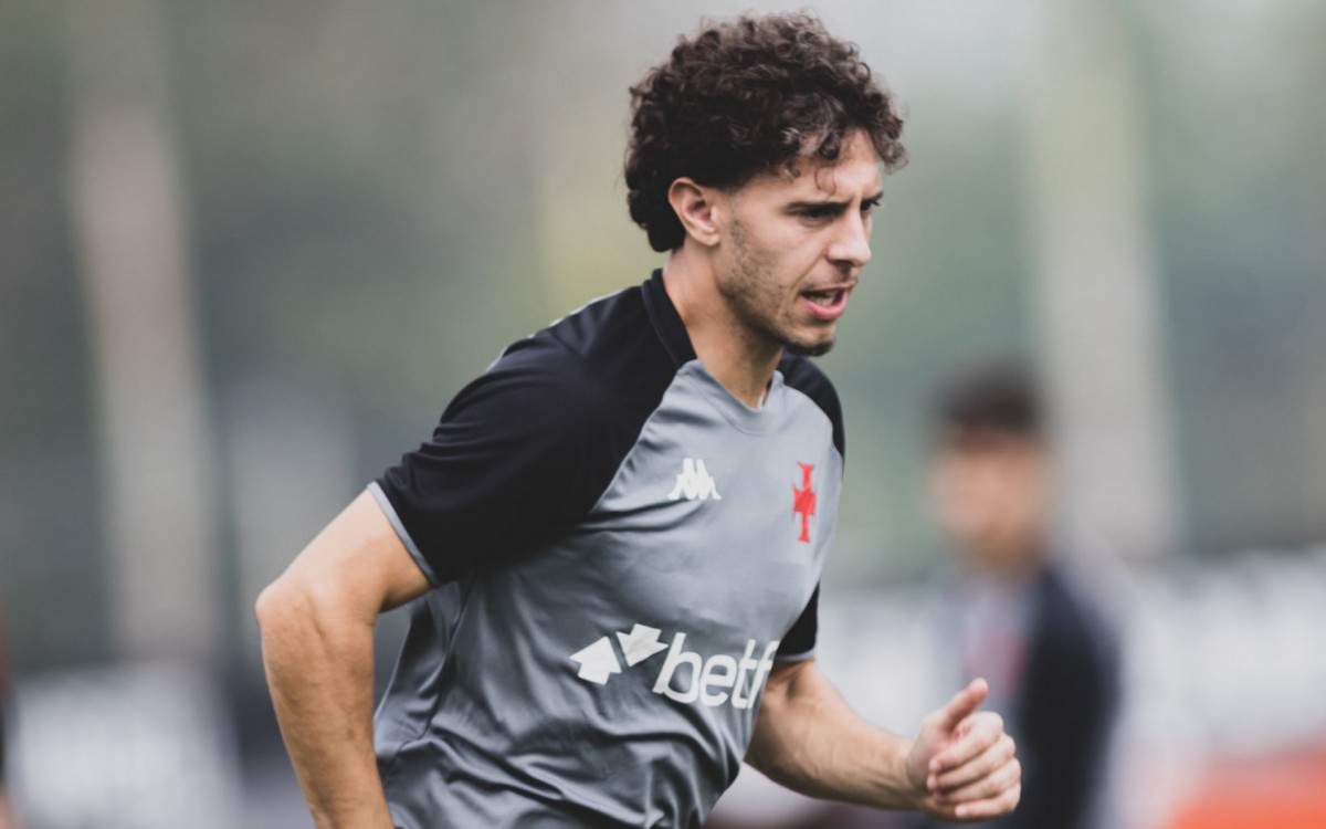Nuno Moreira se declara ao Vasco e alimenta sonho de defender Portugal: ‘Meu maior desejo’