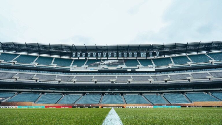 Eagles x Cowboys abre temporada da NFL nesta quinta