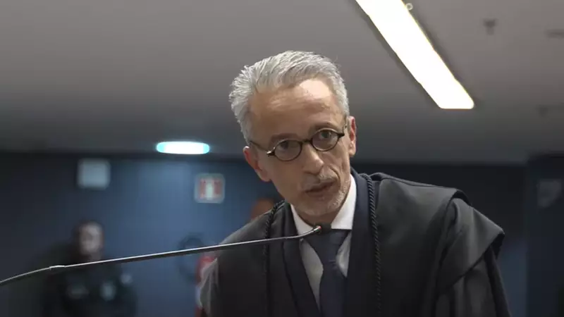 delação