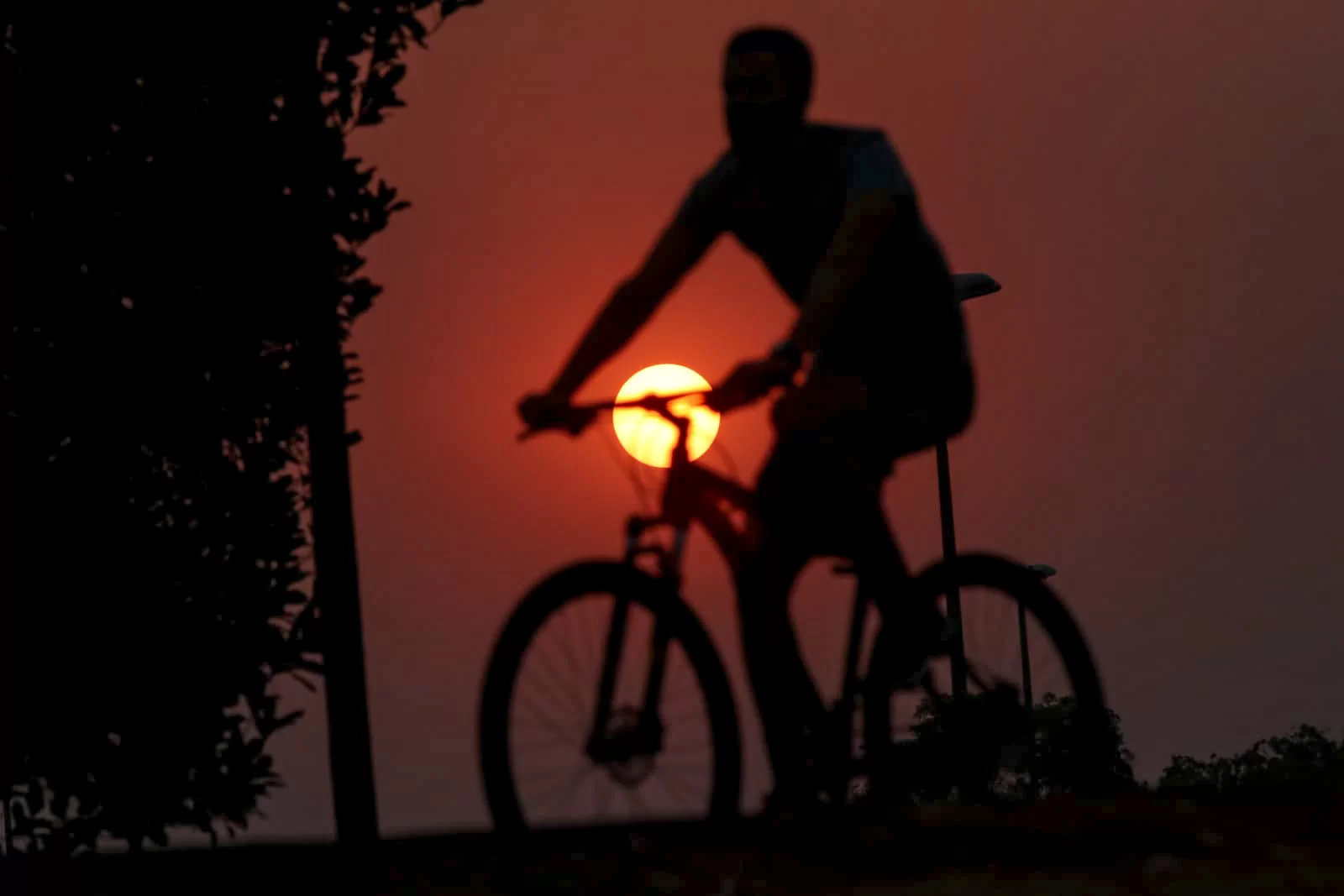 Primavera Equatorial: Acre Recebe a Estação com Calor Intenso e Ventos Fortes