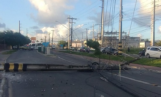 Sergipe Alerta: Colisões em Postes Aumentam e Preocupam Autoridades e Energisa