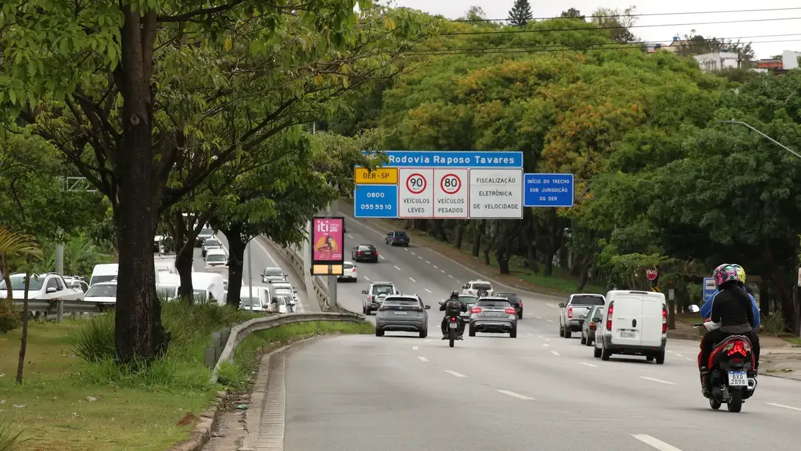 Alerta no Trânsito: Motoristas com TDAH Enfrentam Risco Dobrado de Acidentes, Aponta Estudo