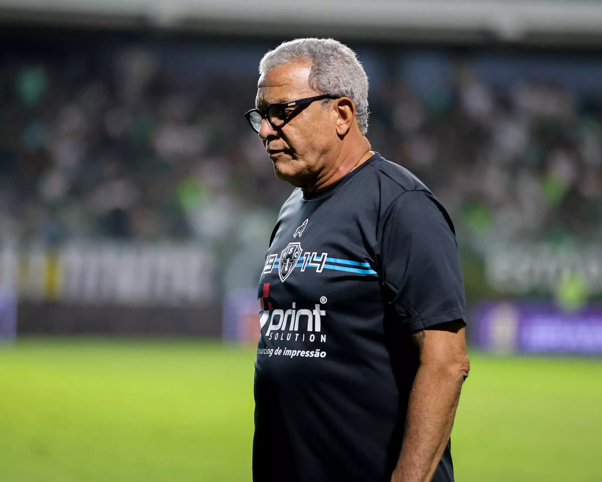 Crise no Paysandu: Clube nega investida milionária em Hélio dos Anjos após demissão de Claudinei