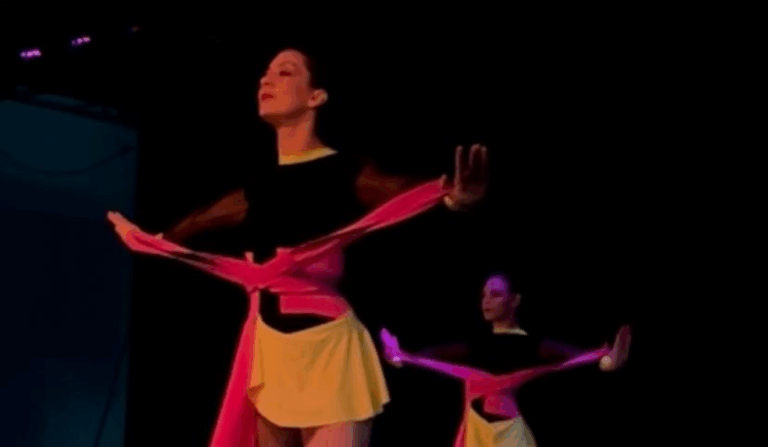 Noite de Gala encerra festival de dança em Ponta Grossa