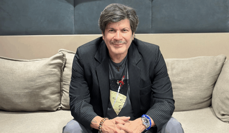 Paulo Ricardo celebra 40 anos de carreira com nova turnê em Curitiba