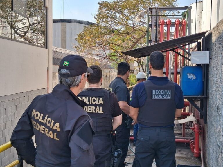 Força-tarefa investiga metanol em bebidas alcoólicas