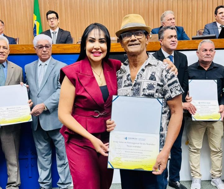 Aleto celebra Dia do Nordestino homenageando o artista Renato Moura por iniciativa de Janad Valcari