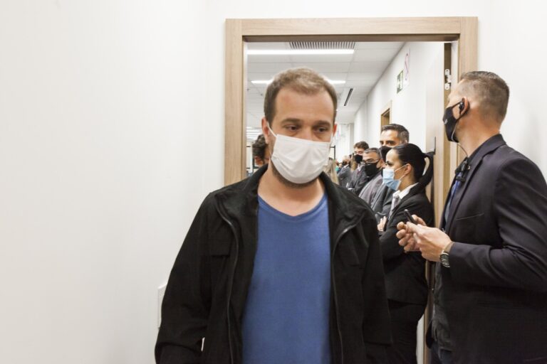 Boate Kiss: condenado obtém direito à saída da prisão para trabalhar