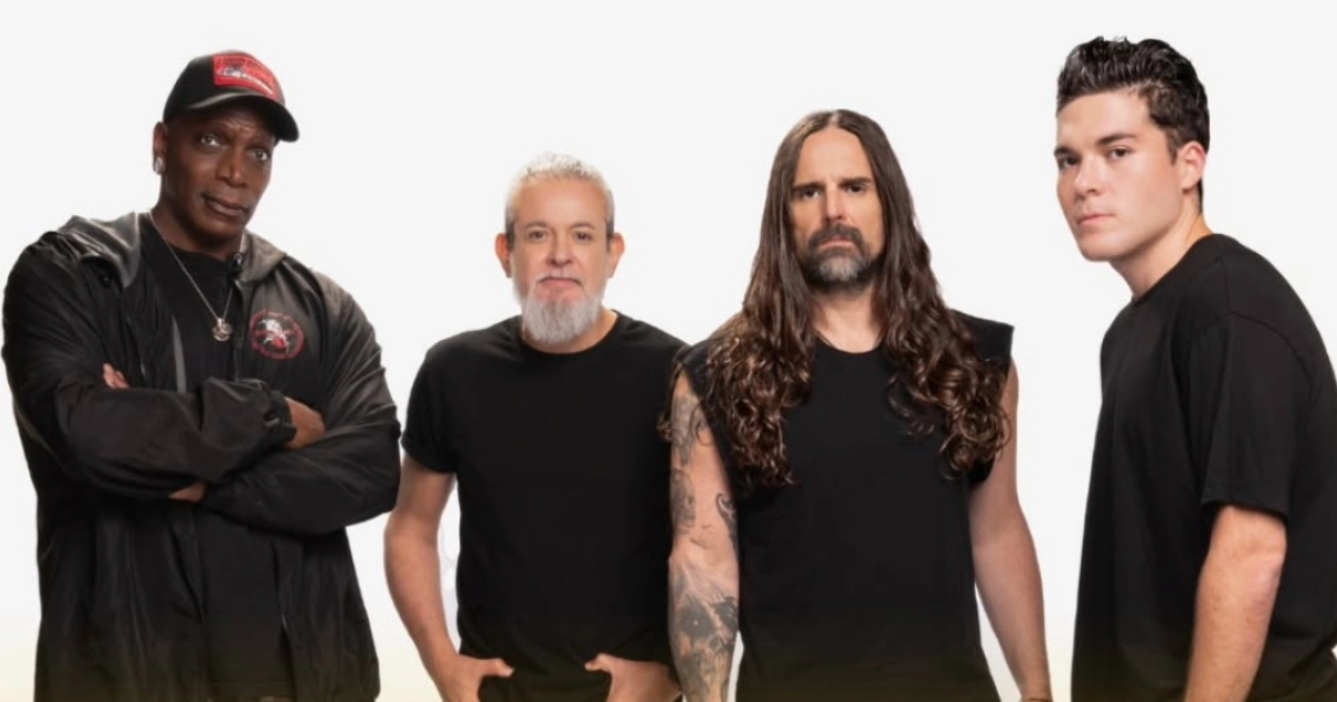 Greyson Nekrutman, do Sepultura, Assume as Baquetas do Trivium